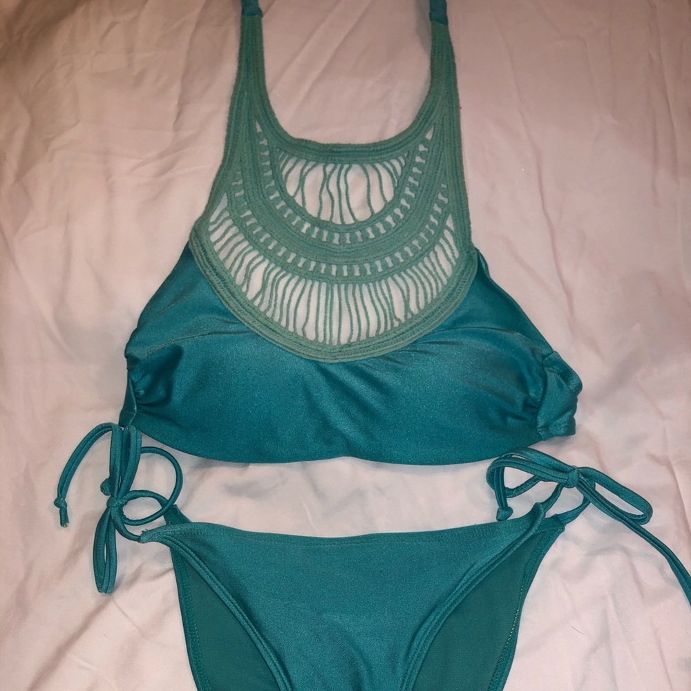 TEAL BLUE TARGET HALTER BIKINI SWIM SET